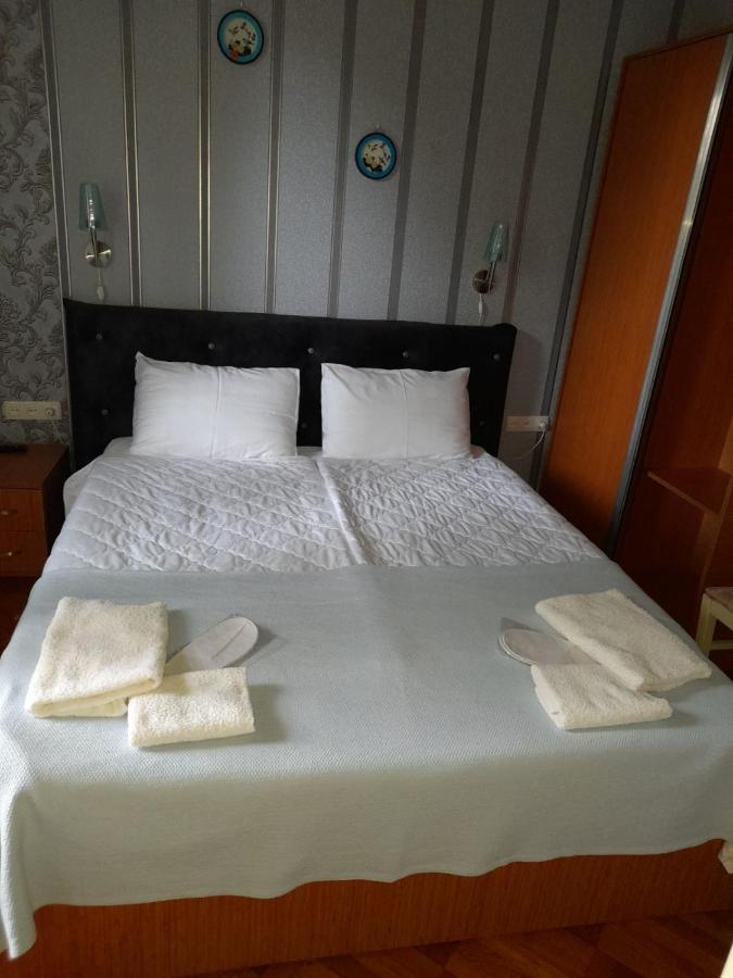 Anseza Hotel Kutaisi Ngoại thất bức ảnh