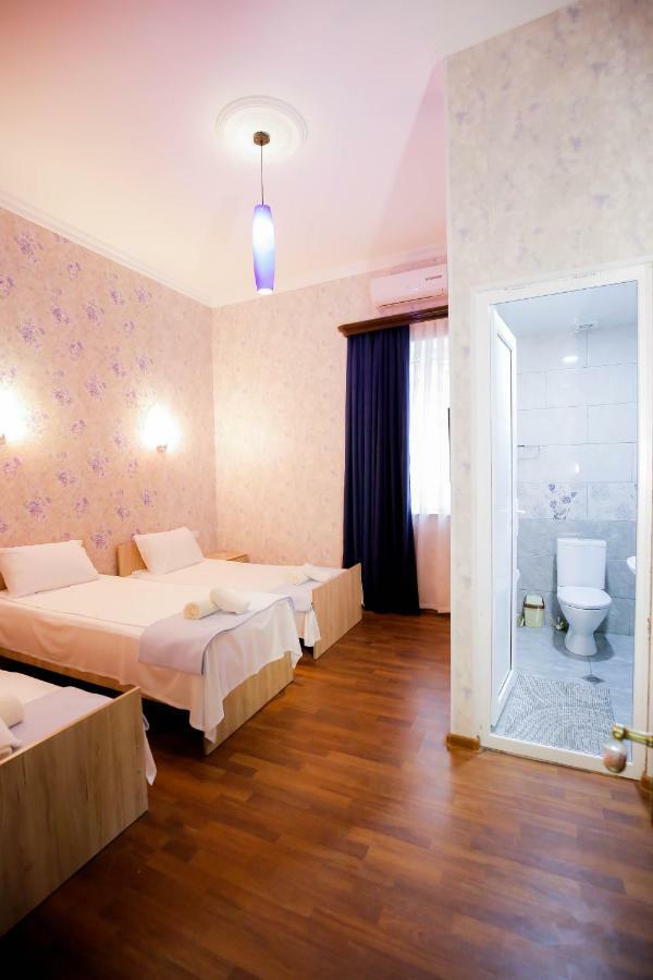 Anseza Hotel Kutaisi Ngoại thất bức ảnh
