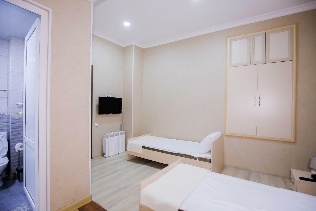 Anseza Hotel Kutaisi Ngoại thất bức ảnh
